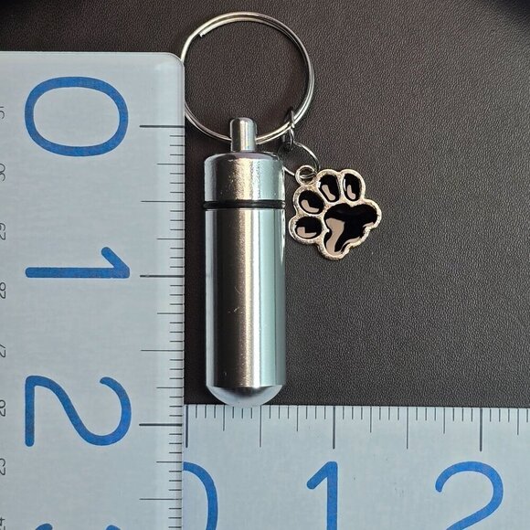 Aluminum Pet Ashes Cylinder Keychain With Paw Charm (NWOT) - Picture 5 of 5
